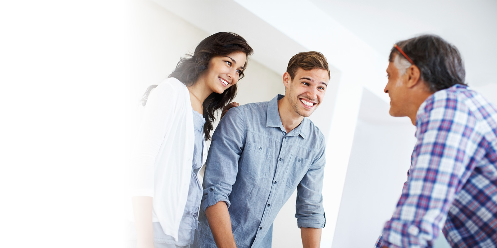 contractor consultation with homeowners 